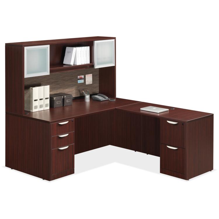 Performance Laminate Collection Typical OS89 - Mahogany